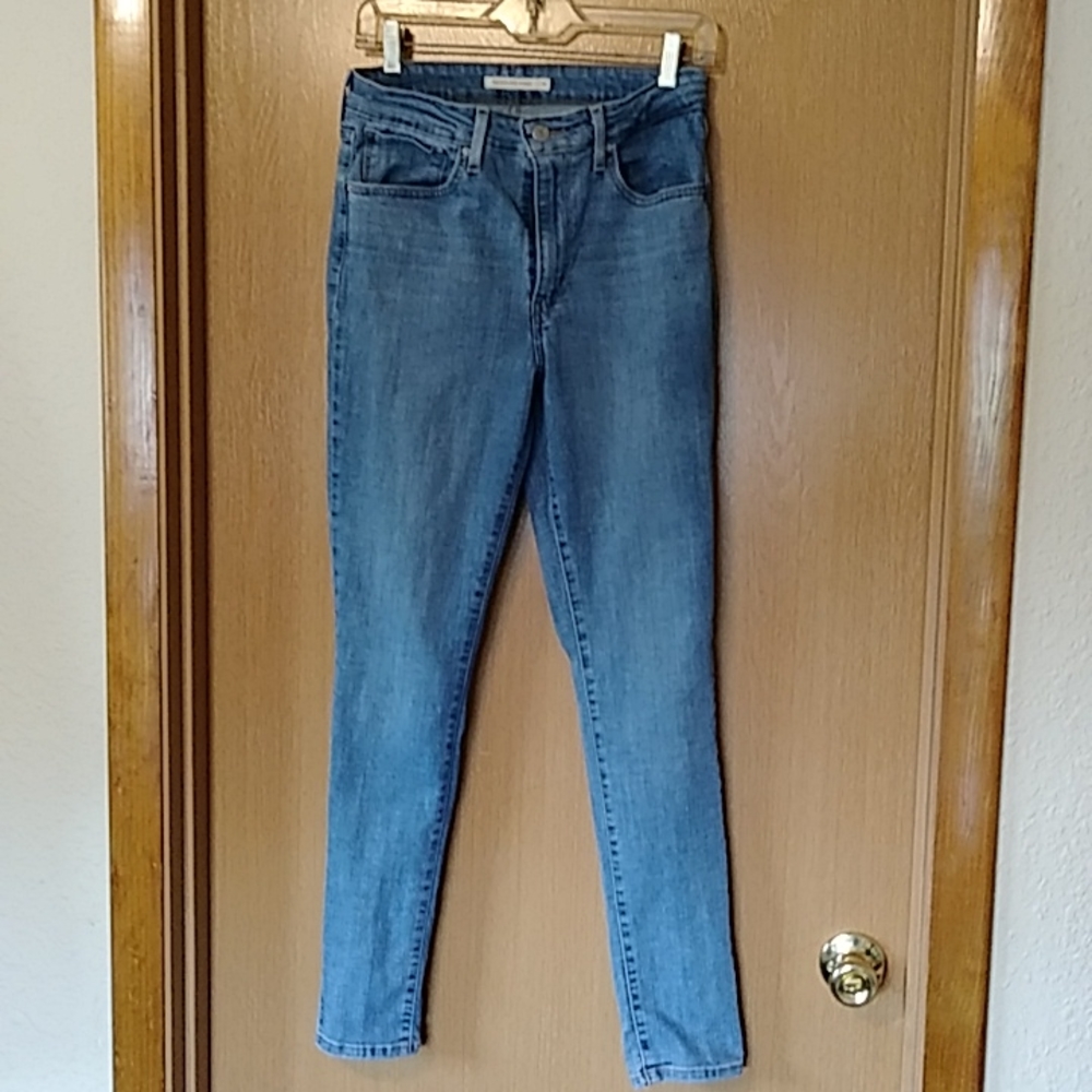 Levis 721 high rise skinny jeans